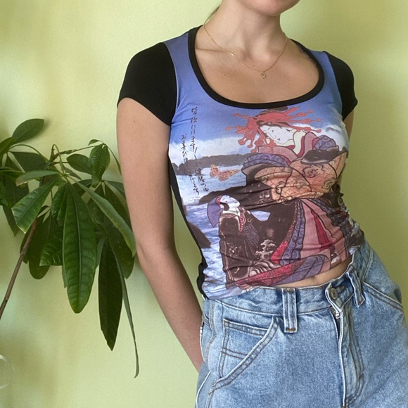 Shirt - Picture 3 of 5